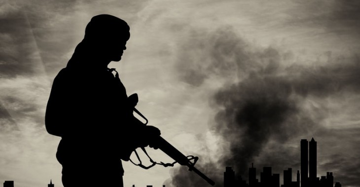 Zagrożenia terrorystyczne napędzają rynek środków ochrony indywidualnej. Wykorzystuje je nie tylko wojsko i służby specjalne, lecz także przemysł Zagrożenia terrorystyczne napędzają rynek środków ochrony indywidualnej. Wykorzystuje je nie tylko wojsko i służby specjalne, lecz także przemysł