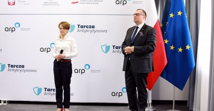 Ruszył kolejny instrument wsparcia dla firm - 1,7 mld zł na leasing operacyjny i pożyczki Ruszył kolejny instrument wsparcia dla firm - 1,7 mld zł na leasing operacyjny i pożyczki